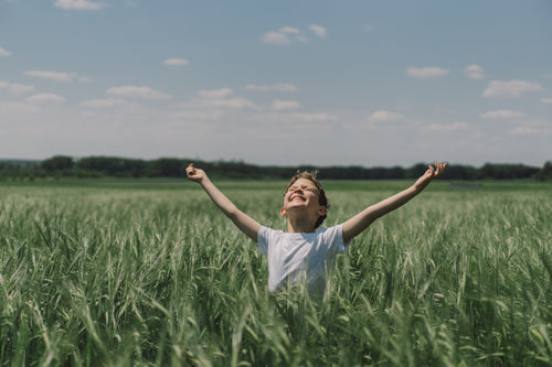 ¿Cómo influyen el clima y las estaciones en los brotes de dermatitis de tu pequeño? - Mustela Mexico - 1